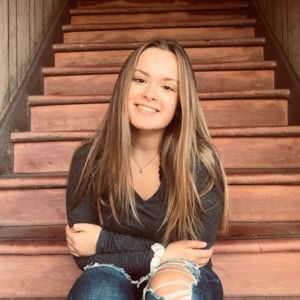 Meet your Posher, Tessa